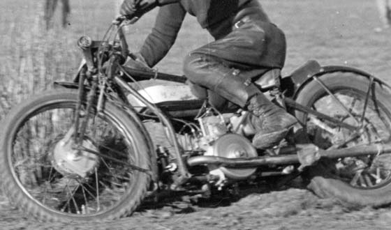Alex Kynoch veteran Douglas motorcycle dirt track racing