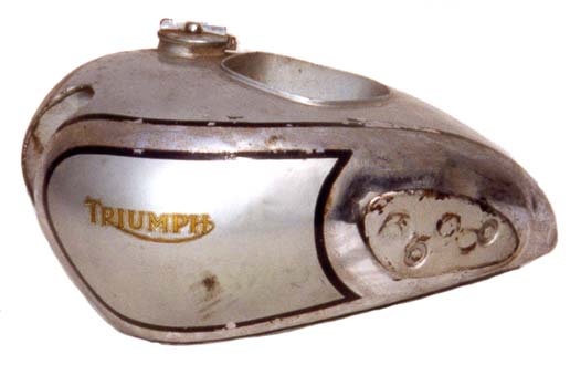 Triumph 500 tank