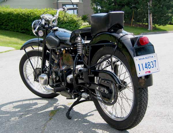 Dave Aggett's 1947 T35 Douglas motorcycle